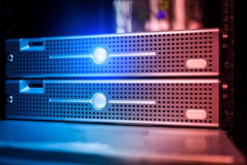 Storage servers in data room